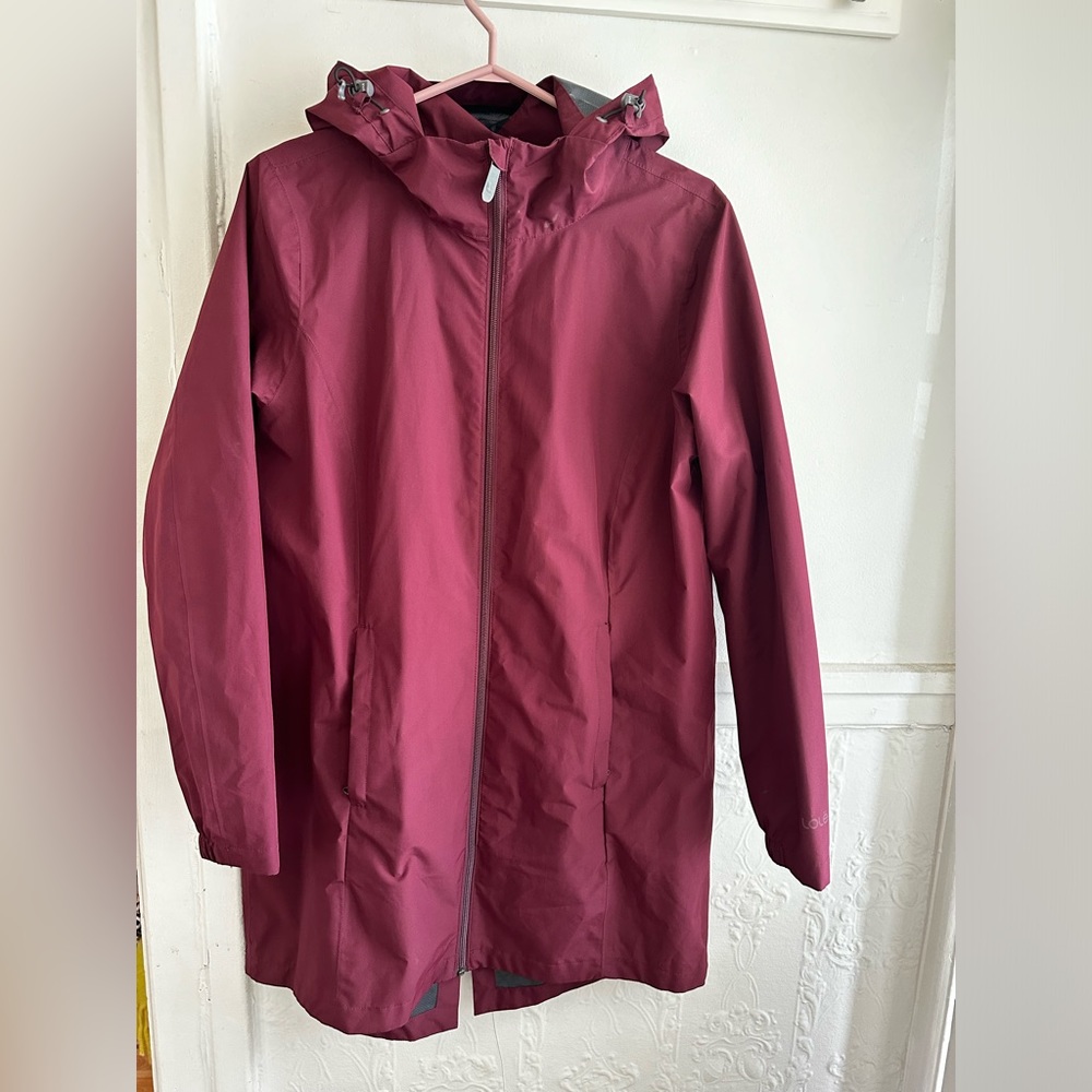 LOLË rain coat wind breaker
